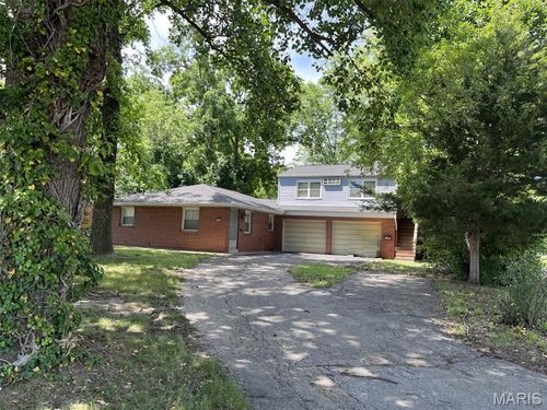 1902 W Highway 50, O Fallon, IL, 62269-1627 | Card Image