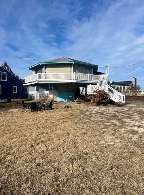 411 Beach Ave, Villas, NJ, 08251-2126 | Card Image