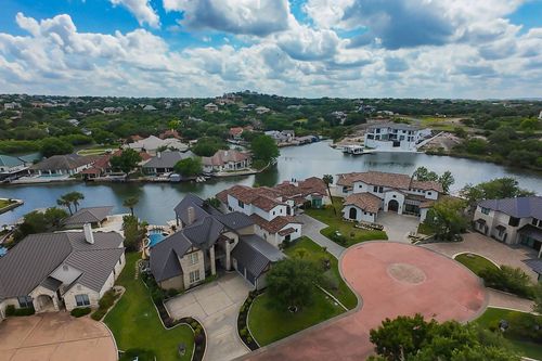 59 Applehead Island Dr, Horseshoe Bay, TX, 78657-5708 | Card Image