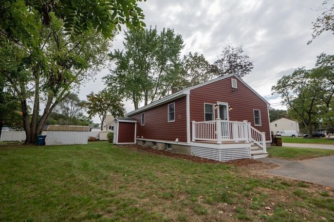 2 Euclid Rd, House other with 3 bedrooms, 2 bathrooms and 2 parking in Tewksbury MA | Image 4