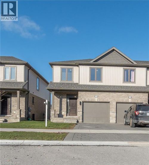 705 Chelton Rd, London, ON, N6M0J1 | Card Image