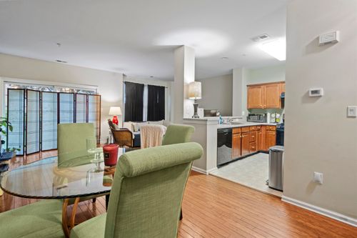 79 Lydia Dr, Guttenberg, NJ, 07093-8368 | Card Image