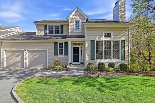 72 Burr Farms Rd, Mount Kisco, NY, 10549-4048 | Card Image