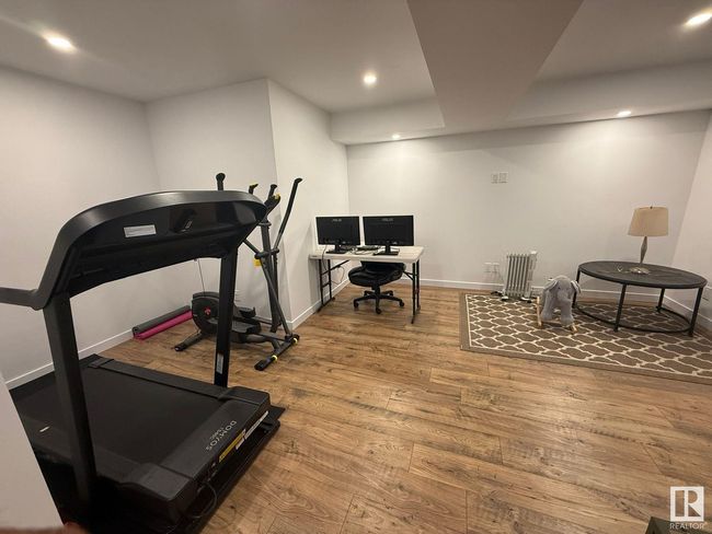 1332 74 St Sw, House other with 4 bedrooms, 4 bathrooms and null parking in Edmonton AB | Image 33