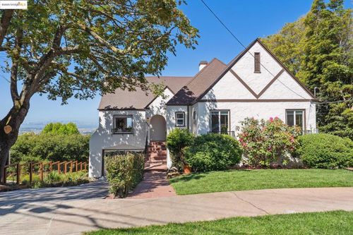 744 Coventry Rd, Kensington, CA, 94707-1404 | Card Image