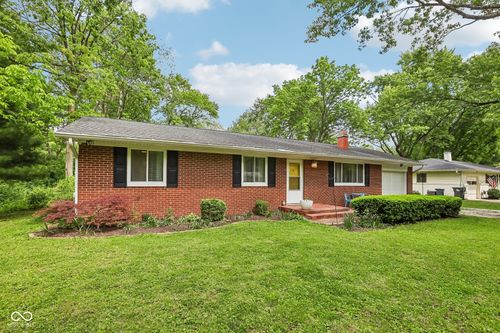 7555 Sherman Dr, Indianapolis, IN, 46240-3659 | Card Image