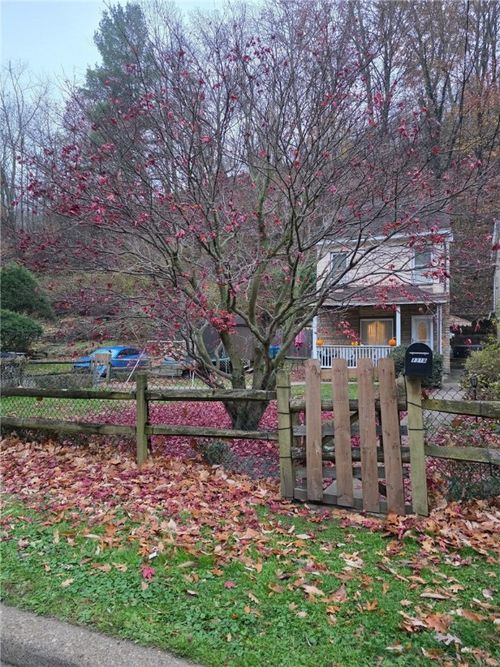 3318 Spring Garden Rd, Pittsburgh, PA, 15212-1254 | Card Image