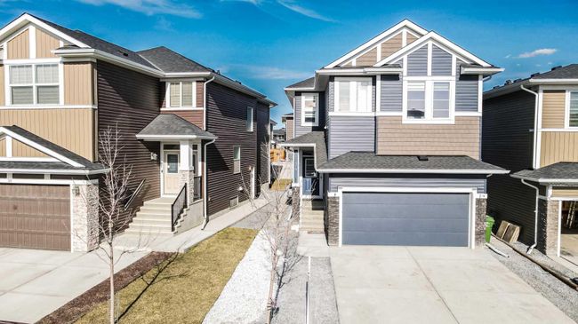 34 Red Sky Terrace Ne, Home with 6 bedrooms, 4 bathrooms and 4 parking in Calgary AB | Image 2