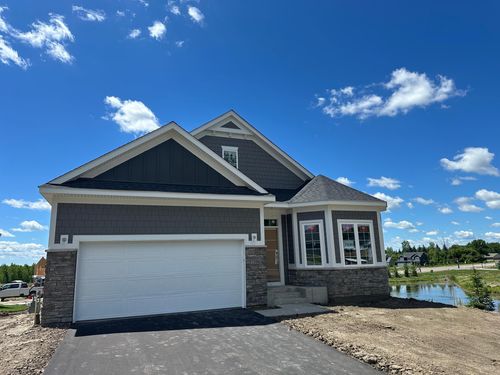 7586 201st St W, Lakeville, MN, 55044-5438 | Card Image