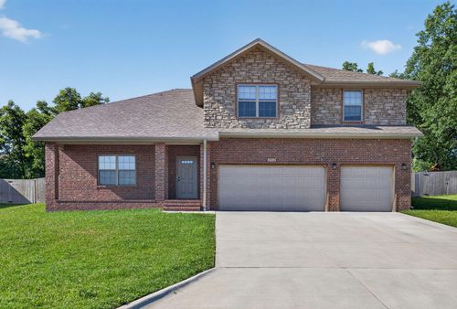 752 E Gallup Hill Rd, Nixa, MO, 65714-8864 | Card Image