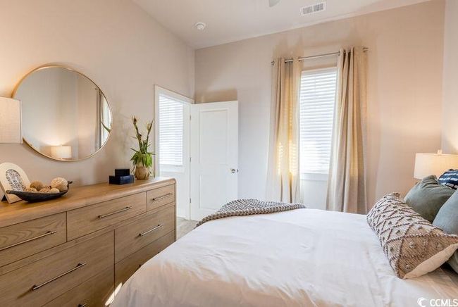 Bedroom with visible vents | Image 10