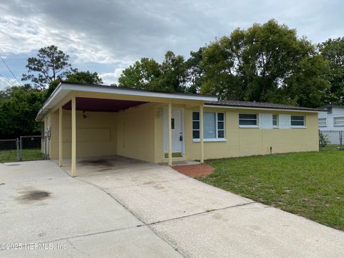 165 Parkwood Dr W, Orange Park, FL, 32073-2530 | Card Image
