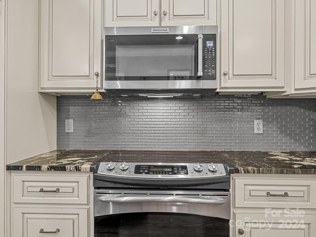 699 Bill Collins Rd, House other with 2 bedrooms, 2 bathrooms and null parking in Columbus NC | Image 15