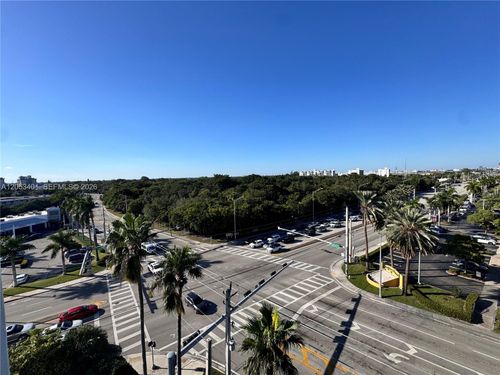 703-13499 Biscayne Blvd, NORTH MIAMI, FL, 33181-2043 | Card Image