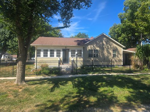 416 S Emerson St, Monticello, IL, 61856-2016 | Card Image