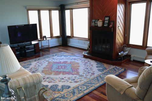 7226 2nd St, Lakeport, MI, 48059-1903 | Card Image