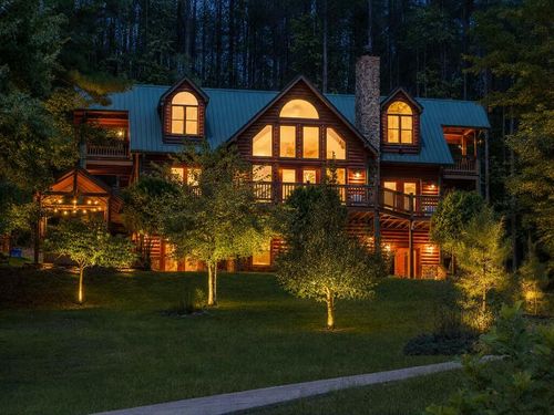 270 Black Bear Ridge Rd, Ellijay, GA, 30536-6495 | Card Image