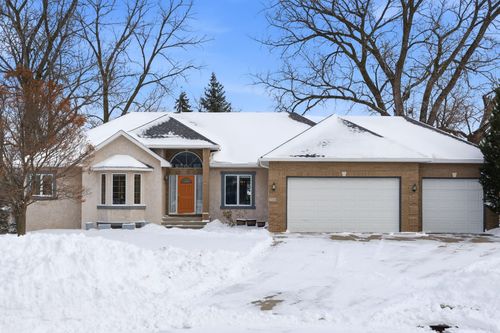 2510 Wexford Ct, New Brighton, MN, 55112-3147 | Card Image