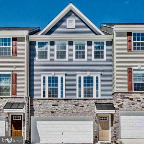 9816 Cedarmass Cir, FREDERICKSBURG, VA, 22408-0003 | Card Image