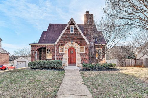 2715 Oakland Blvd, Roanoke, VA, 24012 | Card Image