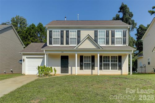 524 Stillgreen Ln, Charlotte, NC, 28214-1312 | Card Image