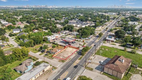 8108 Cullen Blvd, Houston, TX, 77051-2016 | Card Image