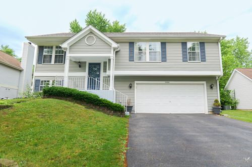 2088 Pennsbury Ln, Hanover Park, IL, 60133-6715 | Card Image