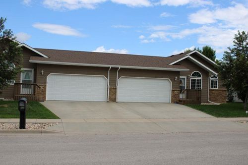 3438 Kyle Street, Rapid City, SD, 57701 | Card Image