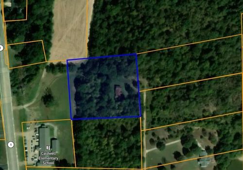 211 Wood, Colt, AR, 72326-8081 | Card Image