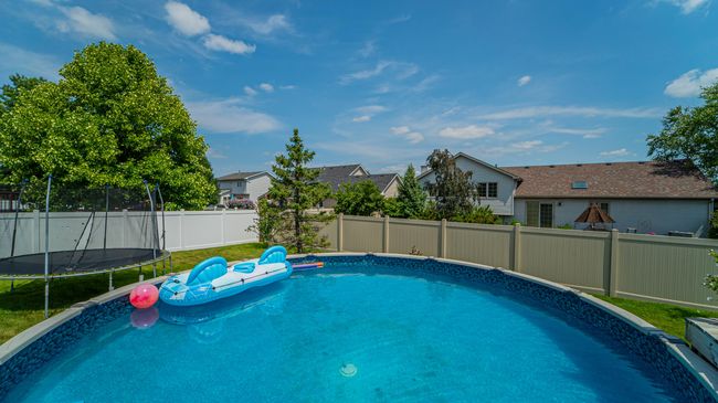 Pool | Image 40