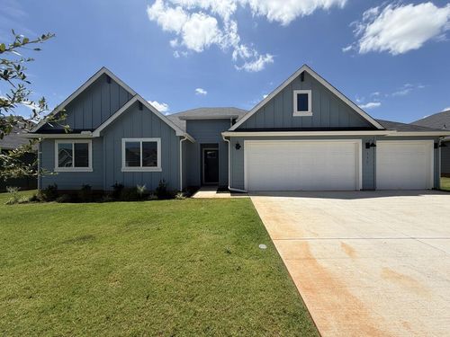 171 Teal St, Fredericksburg, TX, 78624-2878 | Card Image