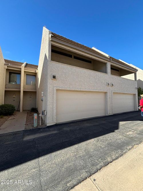 827 E Redondo Dr, Tempe, AZ, 85282-2269 | Card Image