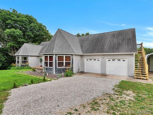 768 Meadow Acres Ln, Union, MO, 63084-3629 | Card Image