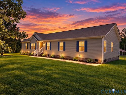 212 Briar Cir, BUMPASS, VA, 23024-3666 | Card Image