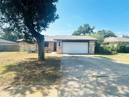 11209 Powder Mill Trl, Austin, TX, 78750-1032 | Card Image