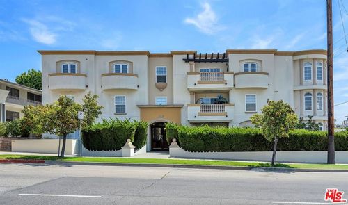 202-4832 Whitsett Ave, Valley Village, CA, 91607-3582 | Card Image