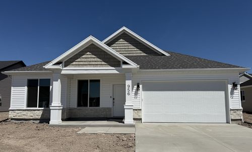 216-745 N 600 W, Tremonton, UT, 84337-4002 | Card Image