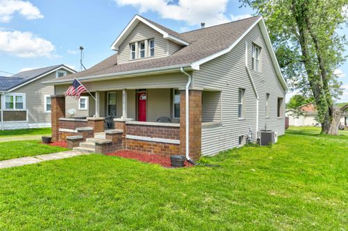 211 S Washington St, Dale, IN, 47523-9690 | Card Image