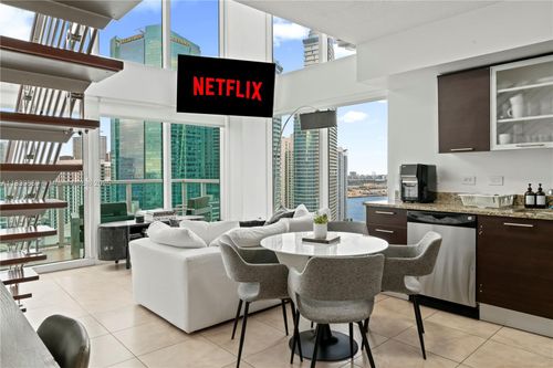 apt-1901-41 Se 5th St, Miami, FL, 33131-2548 | Card Image
