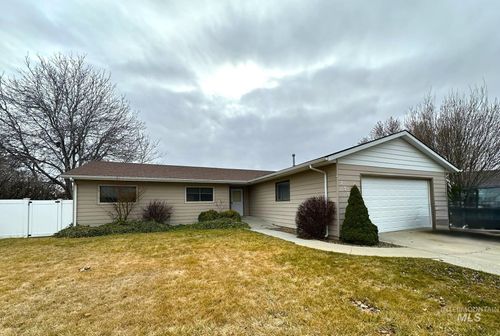 2356 Sw 2nd Ave, Ontario, OR, 97914-1864 | Card Image