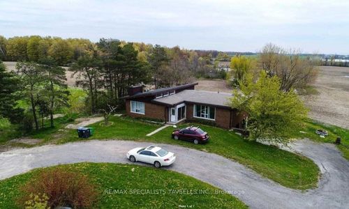 4085 King St, Inglewood, ON, L7C0T7 | Card Image