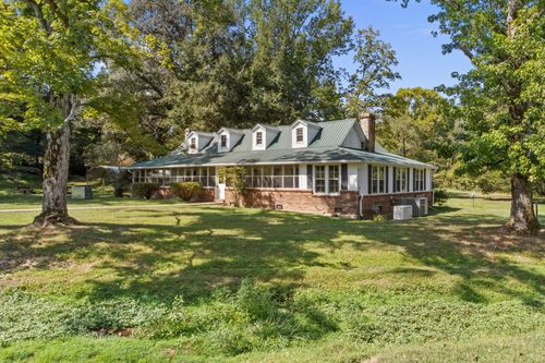2889 Tennessee Ridge Rd, Waverly, TN, 37185-3938 | Card Image