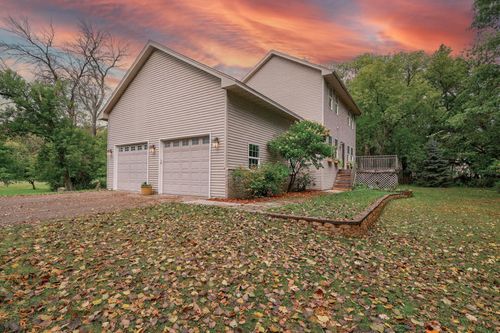 21520 Evergreen St Nw, Oak Grove, MN, 55011-4812 | Card Image