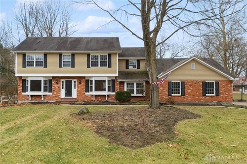 9644 Bridlewood Trl, Washingtn Twp, OH, 45458-9629 | Card Image