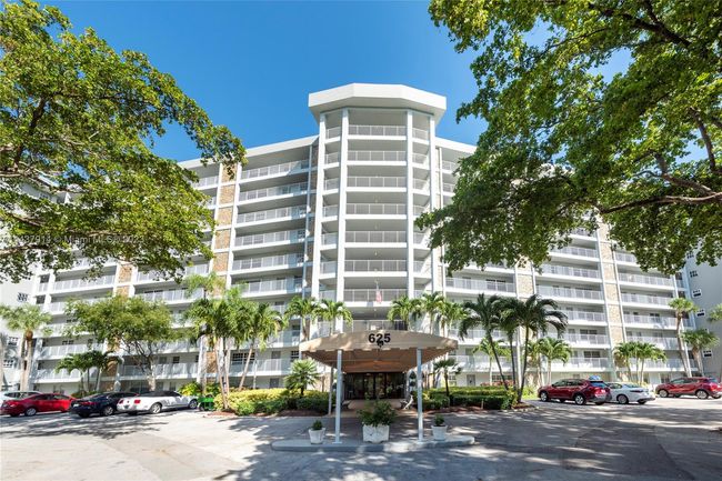 APT-202 - 625 Oaks Dr, Condo with 3 bedrooms, 3 bathrooms and null parking in Pompano Beach FL | Image 25