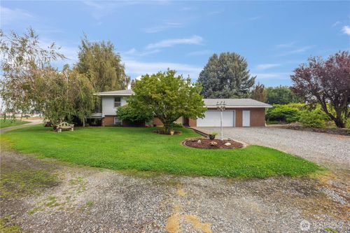 18 Cedar Ave, Brewster, WA, 98812-9630 | Card Image