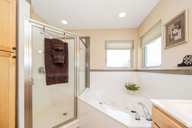 3520 2600, House other with 4 bedrooms, 2 bathrooms and 13 parking in Plain City UT | Image 17