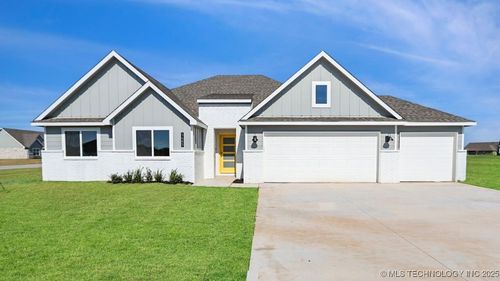 3405 E 155th St S, Bixby, OK, 74008-3065 | Card Image