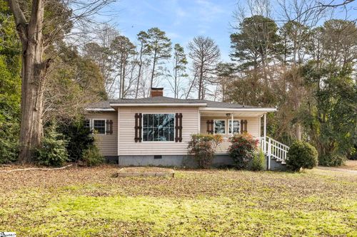 11601 Highway 221, Woodruff, SC, 29388-8949 | Card Image