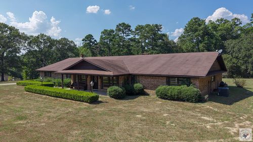 2115 E Pinecrest Dr, Atlanta, TX, 75551-9005 | Card Image